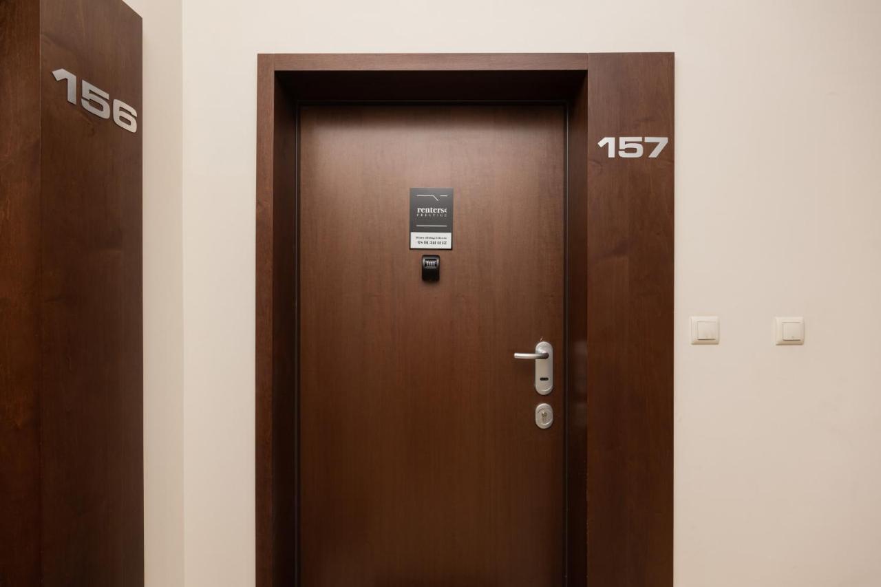 Warsaw Silver Residence By Renters Prestige Екстер'єр фото